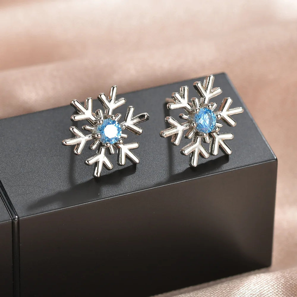 Kerst oorbellen sneeuwvlok met kristal – elegante feestelijke sieraden voor dames