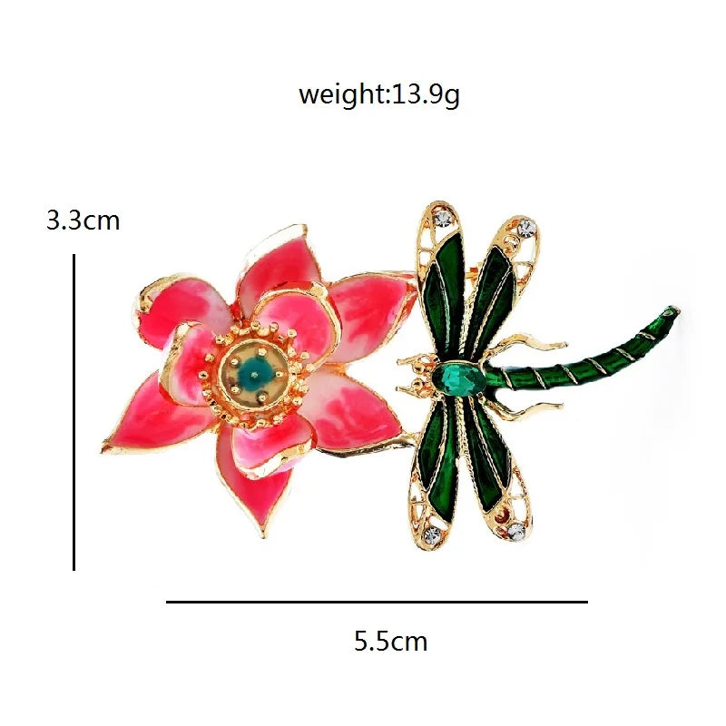 Broche Bloem met Libelle – Elegante Emaille Bloemenspeld voor Dames