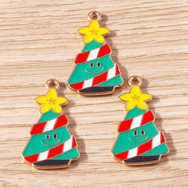 Kerst hanger/bedel voor ketting of armband – Mix van 10 modieuze emaille kerstboom bedels