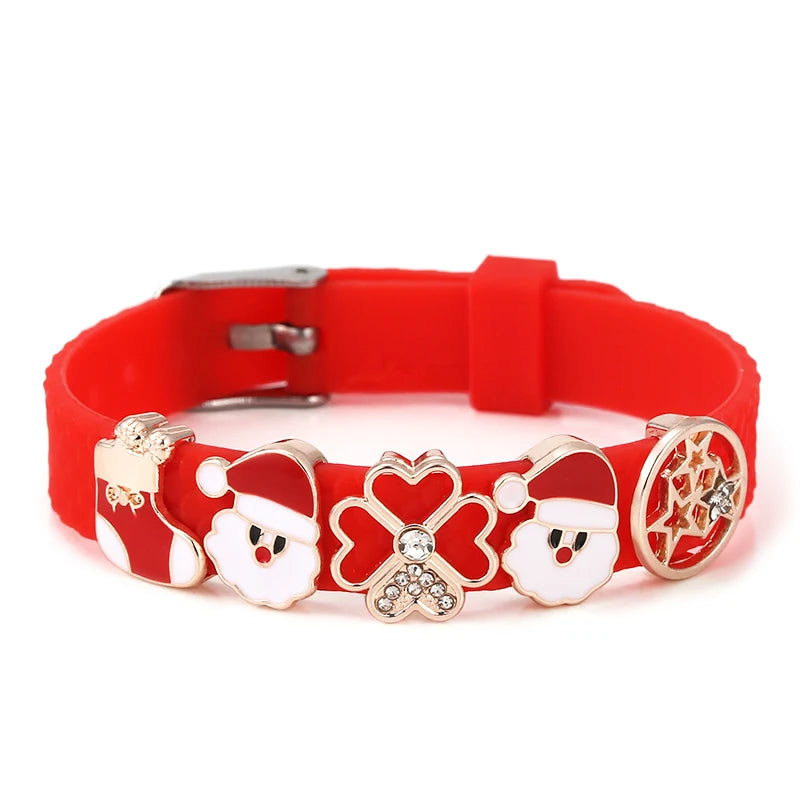Kerst armband met rode kralen en verstelbare band met kerstklokje