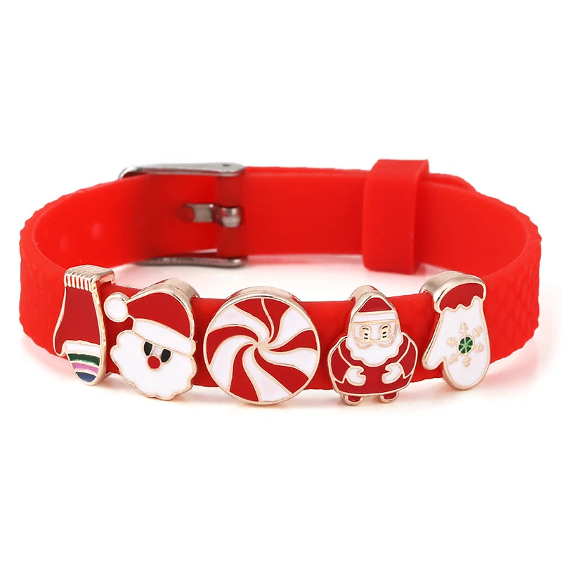 Kerst armband met rode kralen en verstelbare band met kerstklokje