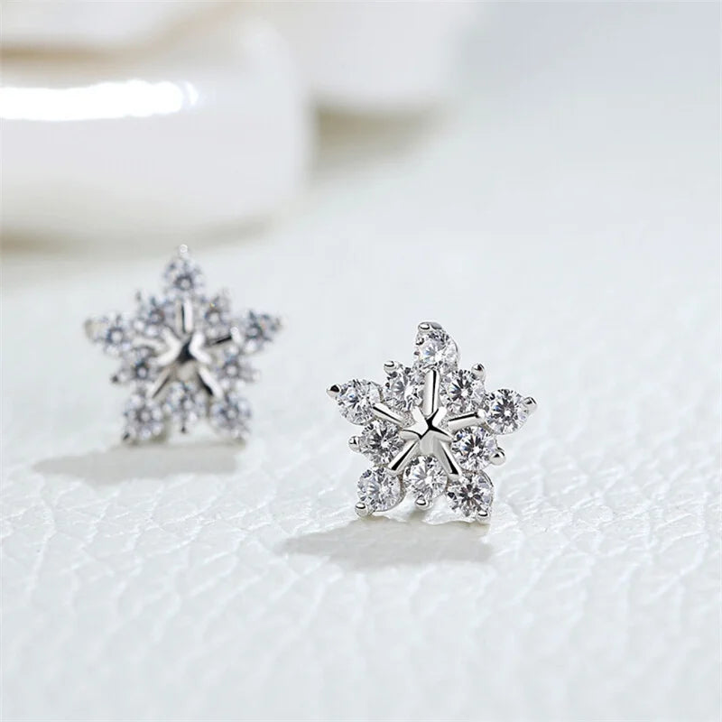 Kerst oorbellen sneeuwvlok met kristal – elegante feestelijke sieraden voor dames