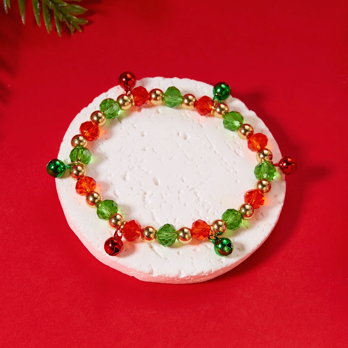 Kerst armband met bel en kristallen – elegante feestelijke damesarmband