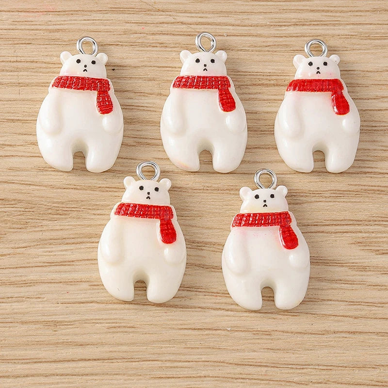 Kersthangers voor ketting of armband – 10 schattige hars bedels met kerstman en rendier