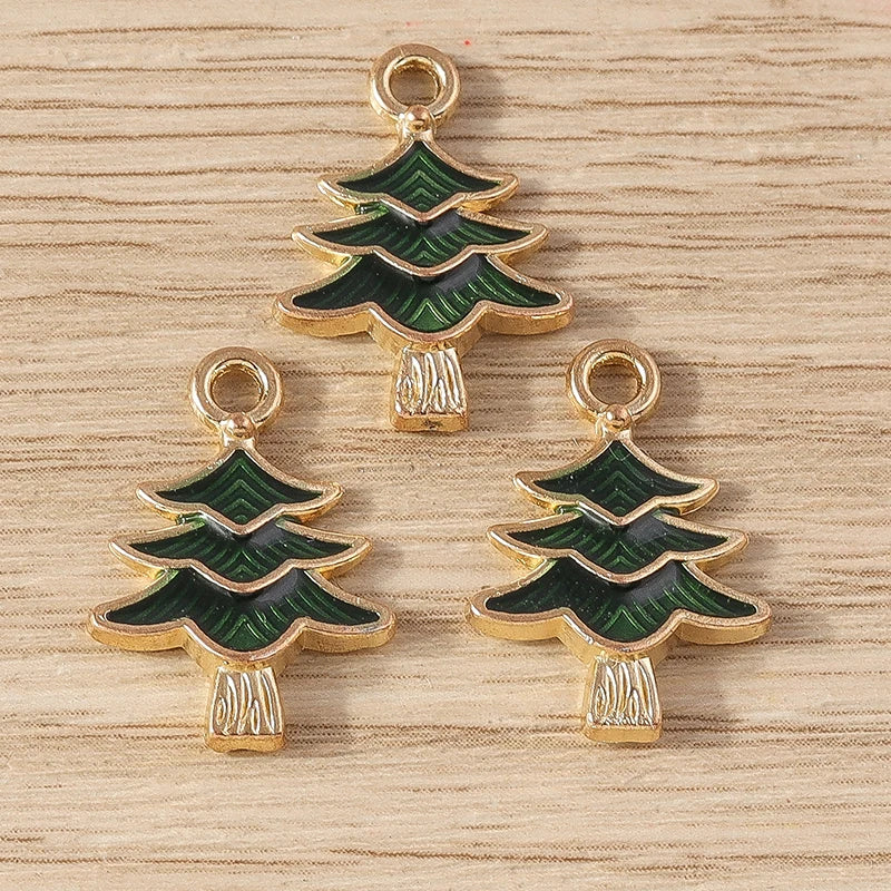 Kerst hanger/bedel voor ketting of armband – Mix van 10 modieuze emaille kerstboom bedels