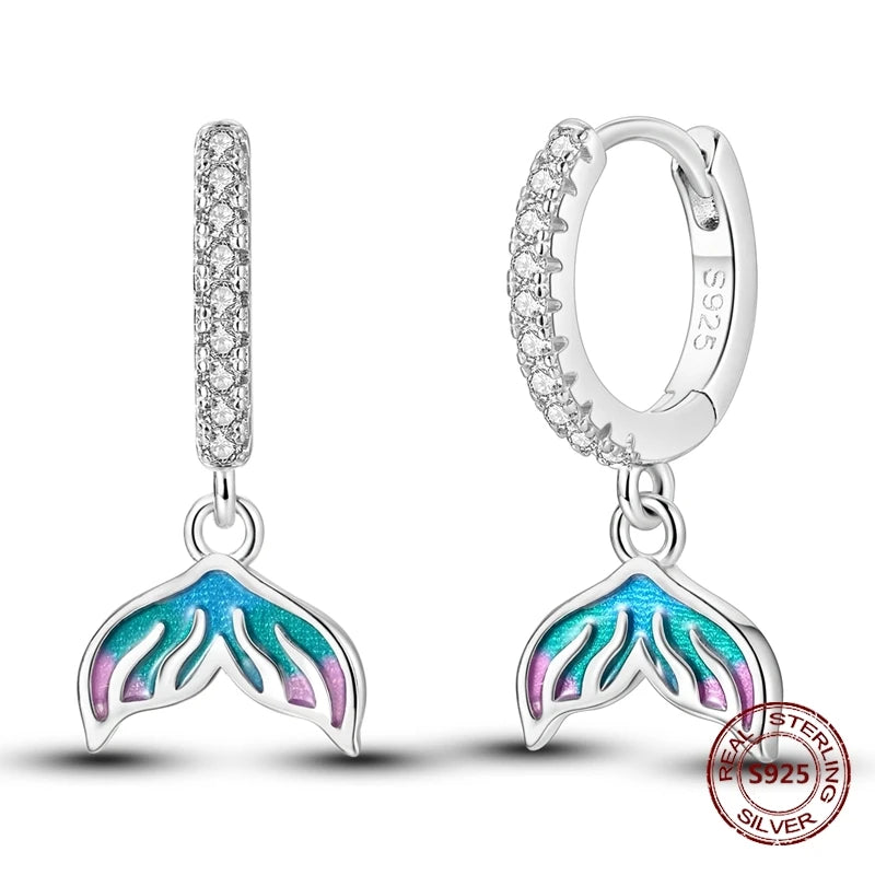 Oorbellen met luie kat en bladdesign – charmant en trendy