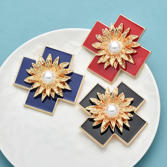 Broche Bloemen - Grote Barokke Kruisbloem Emaille in 3 Kleuren