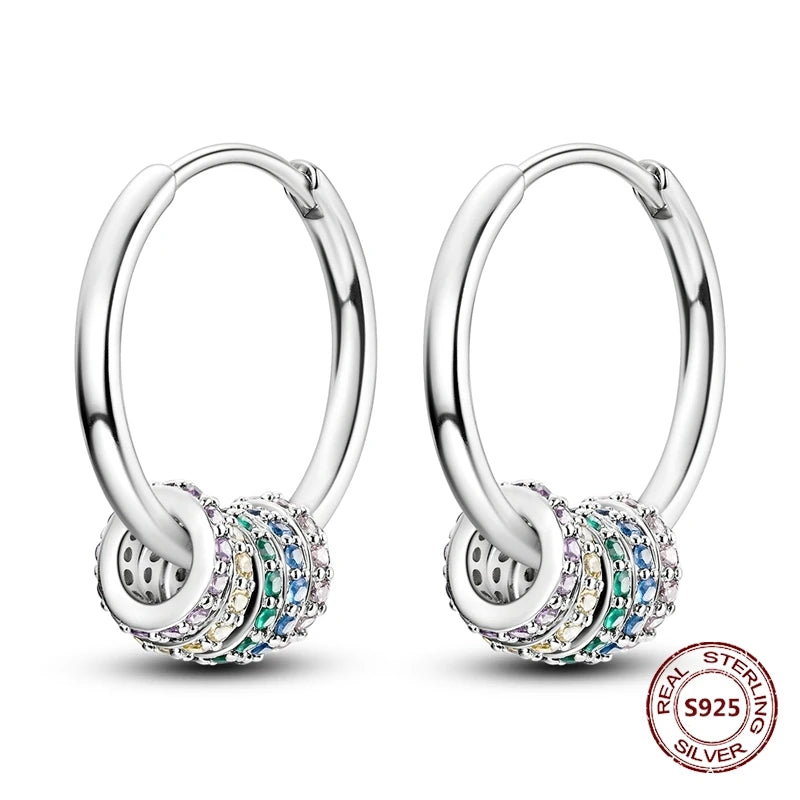 Zilveren oorbellen met vintage cirkel en witte zirconia
