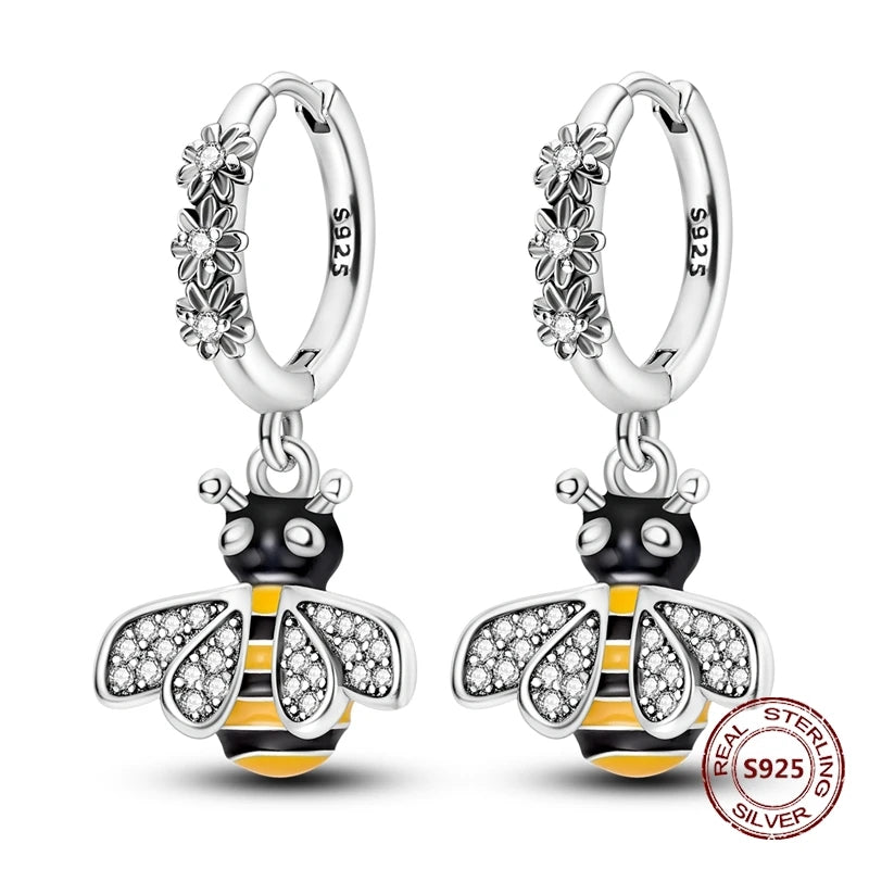 Oorbellen met luie kat en bladdesign – charmant en trendy