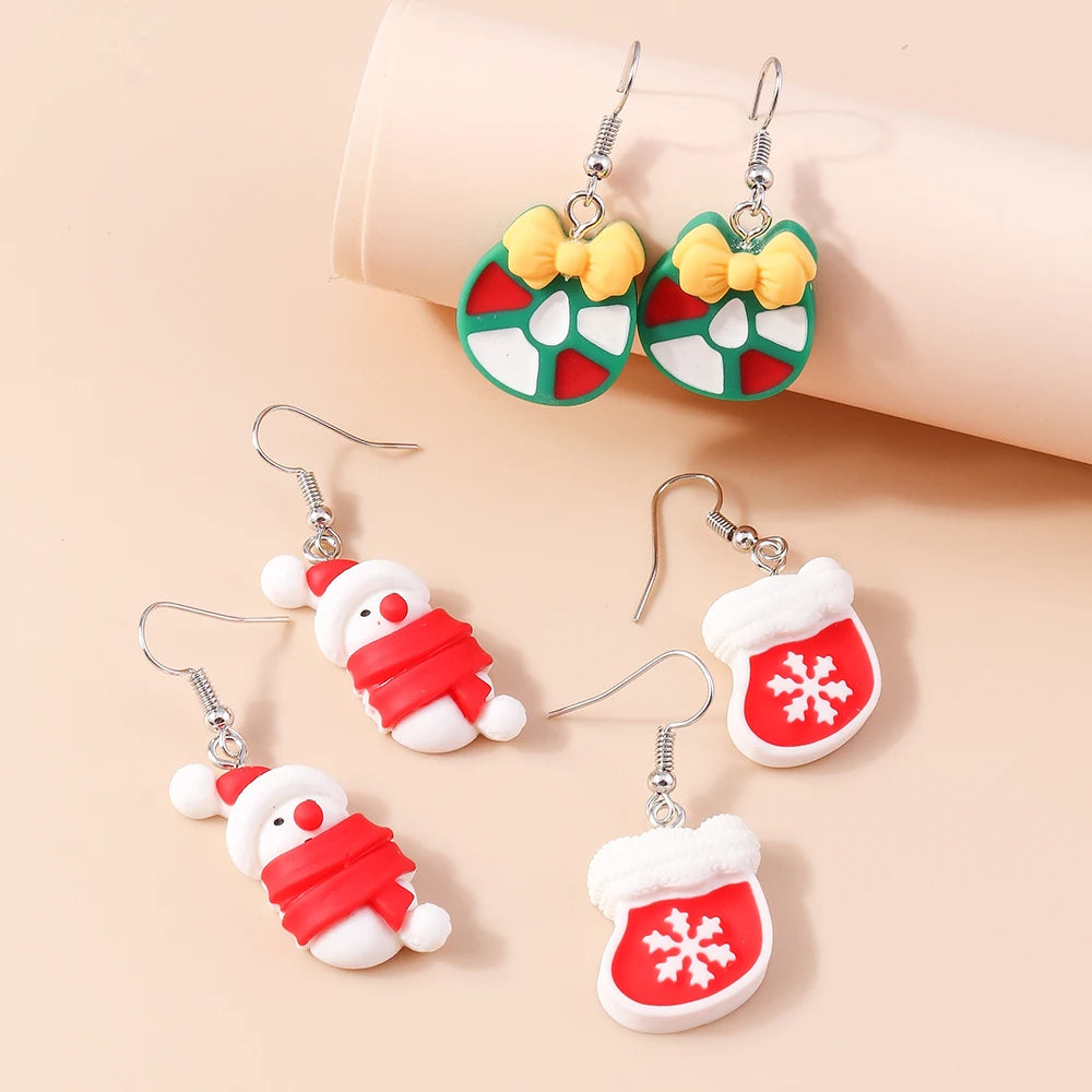 Kerst oorbellen set met kerstboom, rendier en sneeuwpop