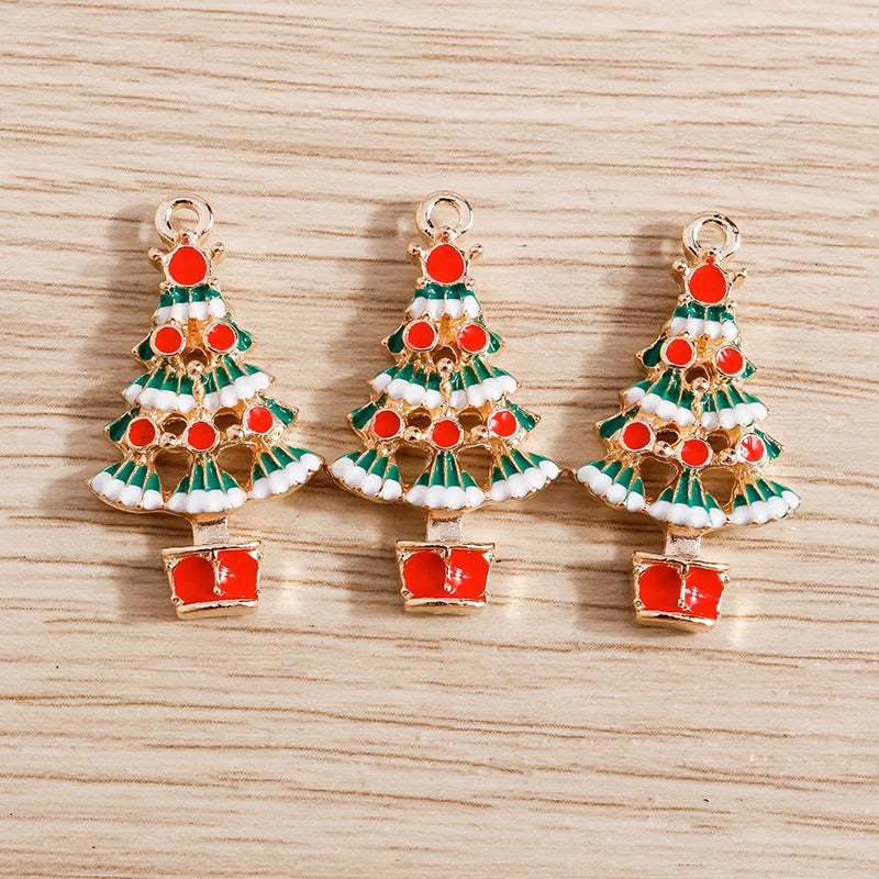 Kerst hanger/bedel voor ketting of armband – Mix van 10 modieuze emaille kerstboom bedels