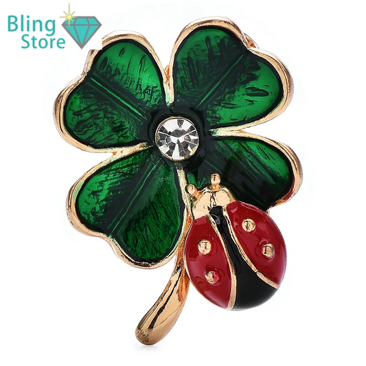 Broche Bloem Klaver met Lieveheersbeestje – Emaille Speldje voor Dames en Heren
